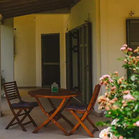 度假居 Family House