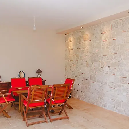 Feriehus Family House *